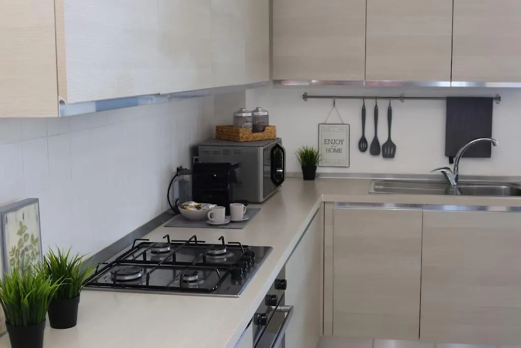 Appartamento Modena - Vicino Al Centro - Free Parking & Wi-Fi 0*,